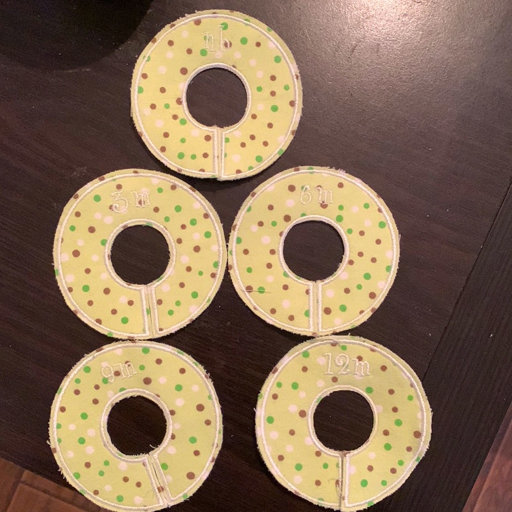 Baby Clothes Hanger/Organizer